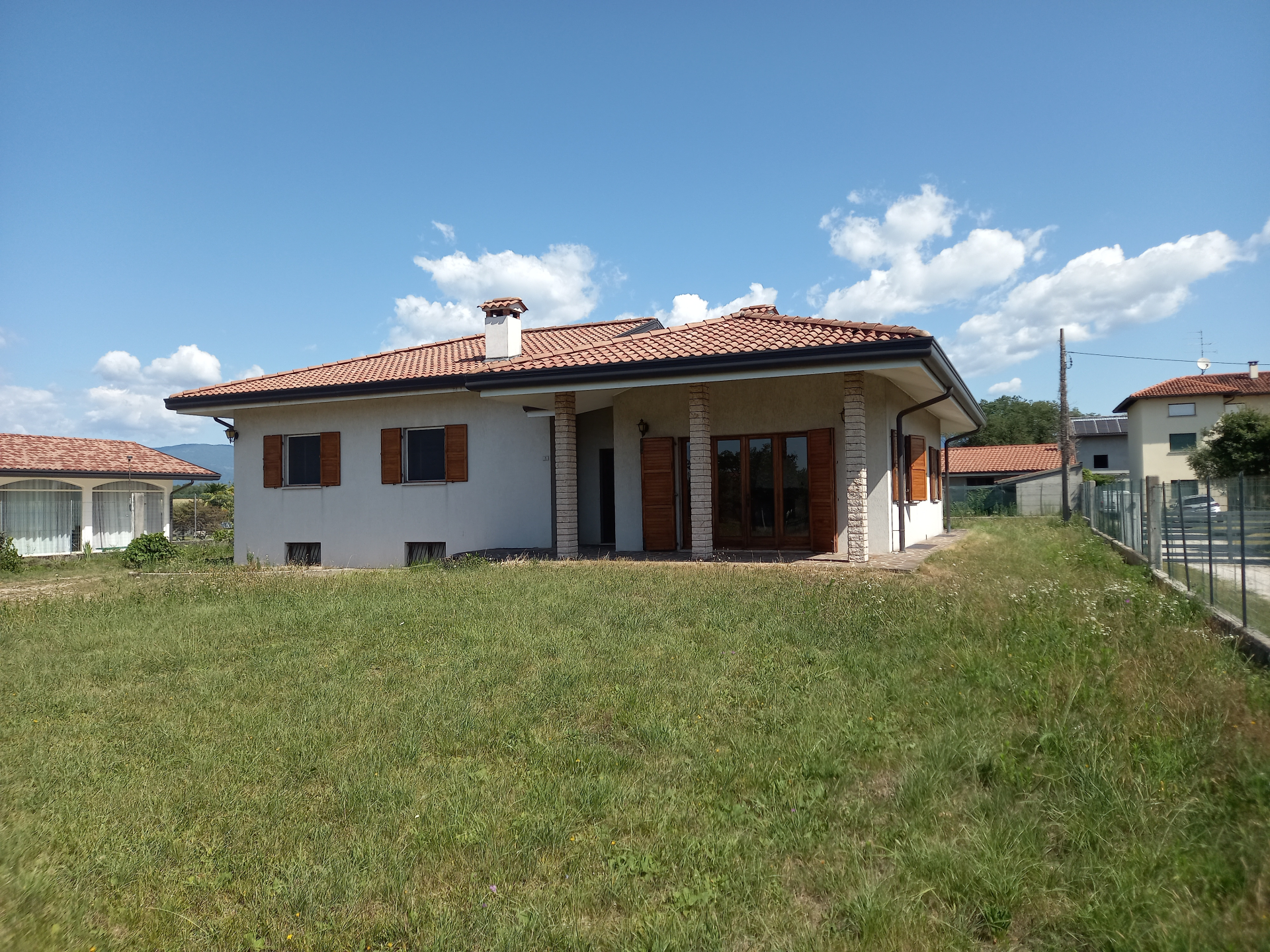 VILLA INDIPENDENTE CON GIARDINO - Slideshow 2